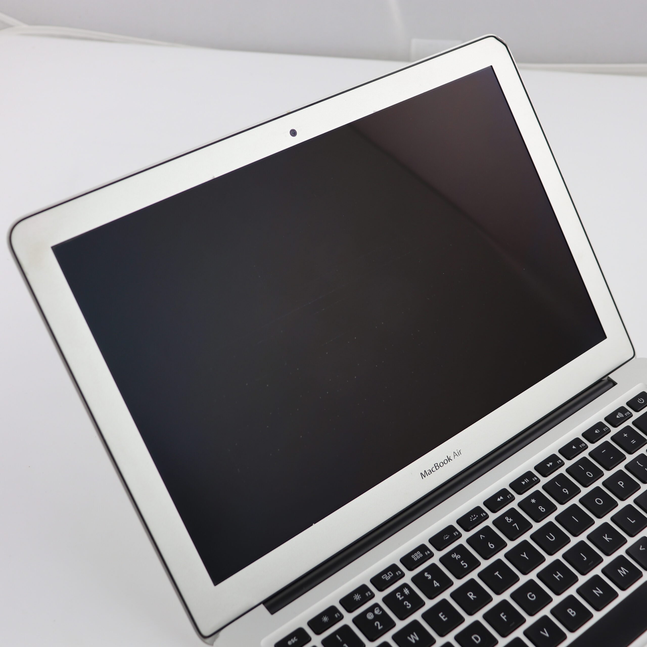 Apple MacBook Air 13 Inch Dual-Core i5 1.30 GHz (2013) - MacFinder