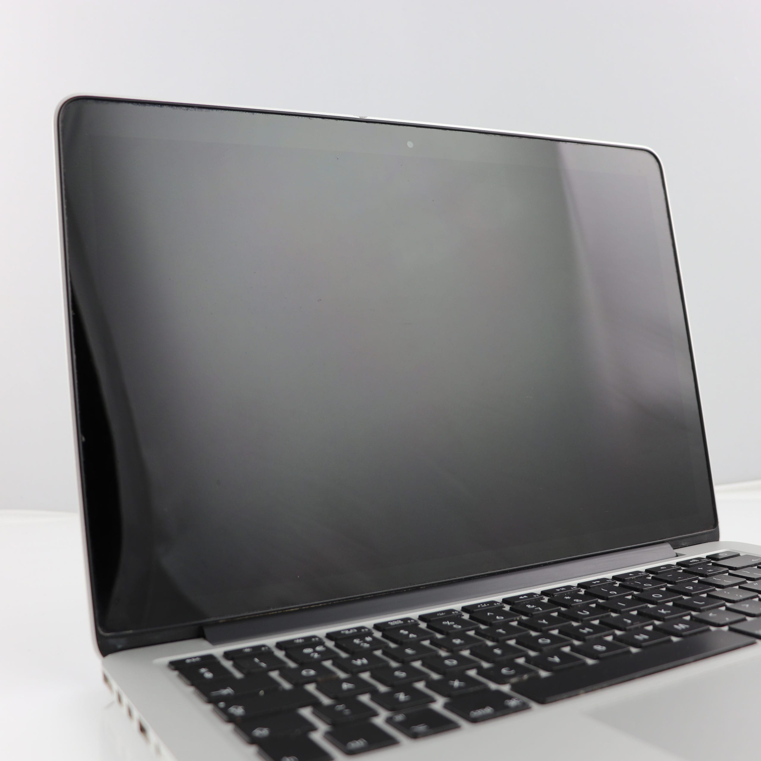 Apple MacBook Pro Retina 13 Inch Dual-Core i7 2.80 GHz (2013
