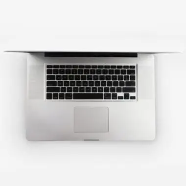 img-MacBook-Pro-17-Inch-37512.jpg