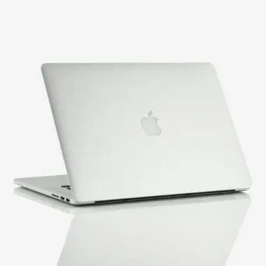 img-MacBook-Pro-Retina-15-Inch-85493.jpg