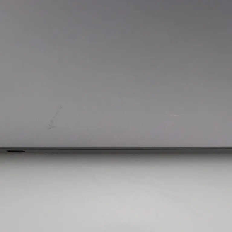 img-MacBook-Pro-Retina-16-Inch-64033.JPG