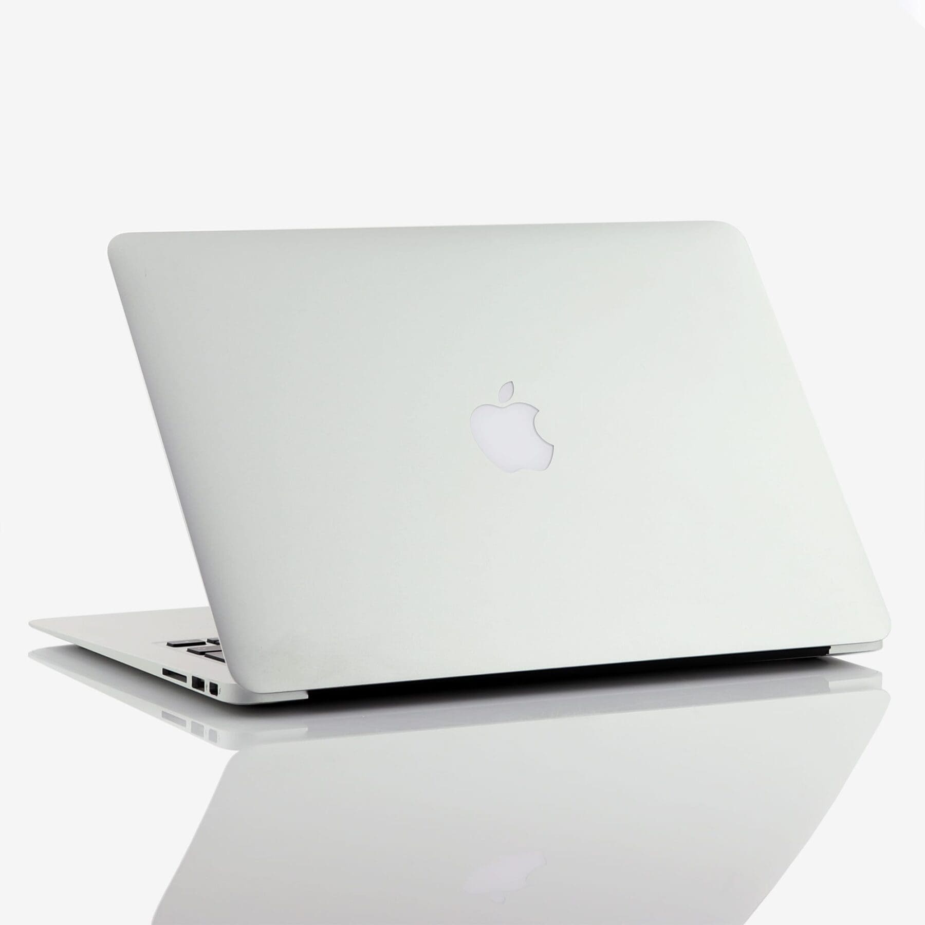 Apple MacBook Air 13 Inch Intel Core i7 2.20 GHz (2017) - MacFinder