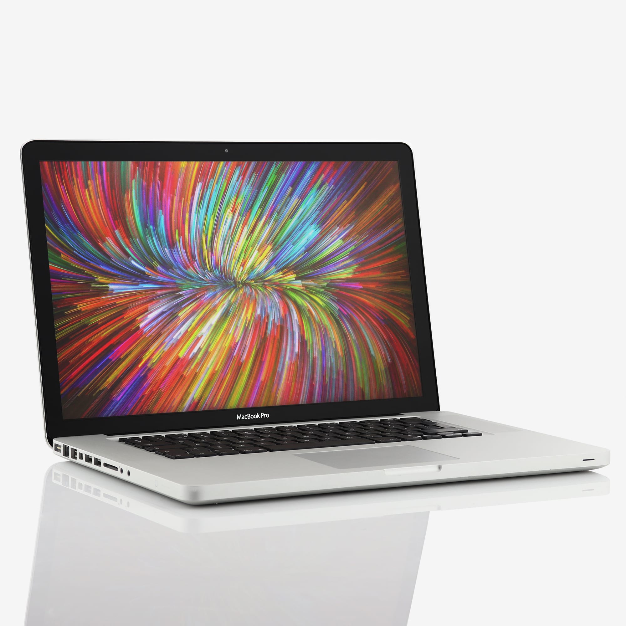 1 x Apple MacBook Pro 15 Inch Quad-Core i7 2.40 GHz (2011)