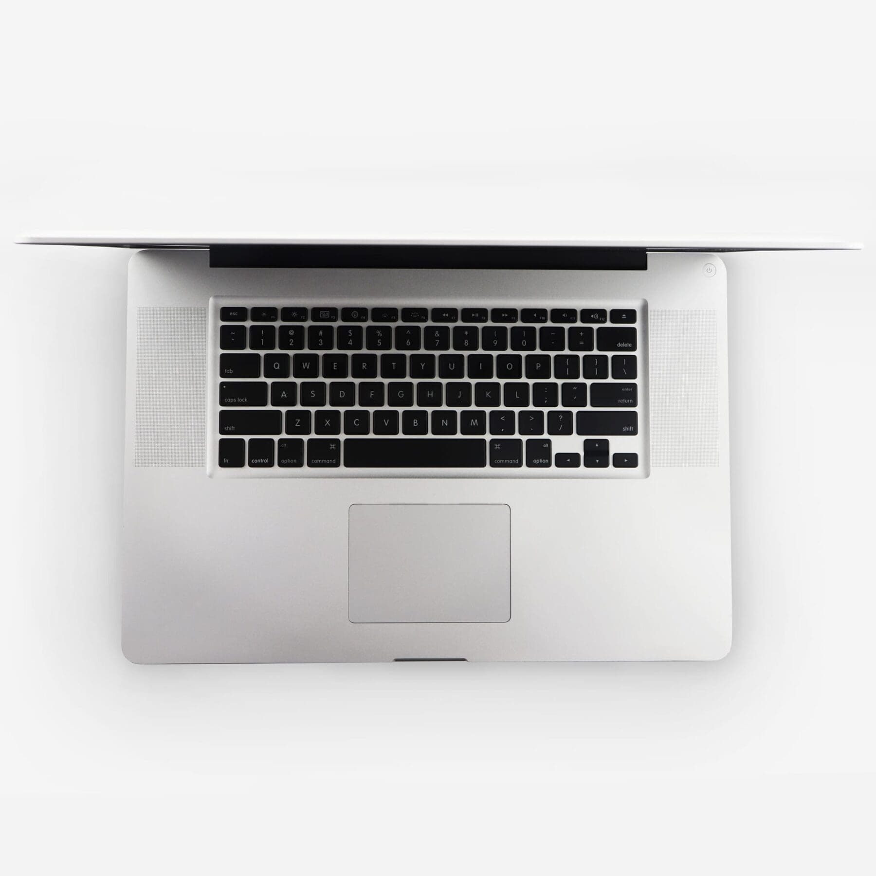 Apple MacBook Pro 17 Inch Core 2 Duo 3.06 GHz (2009) - MacFinder