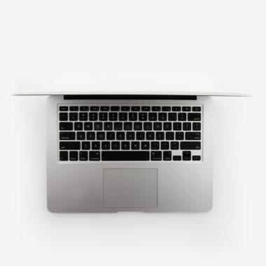 img-MacBook-Air-13-Inch-01182.jpg