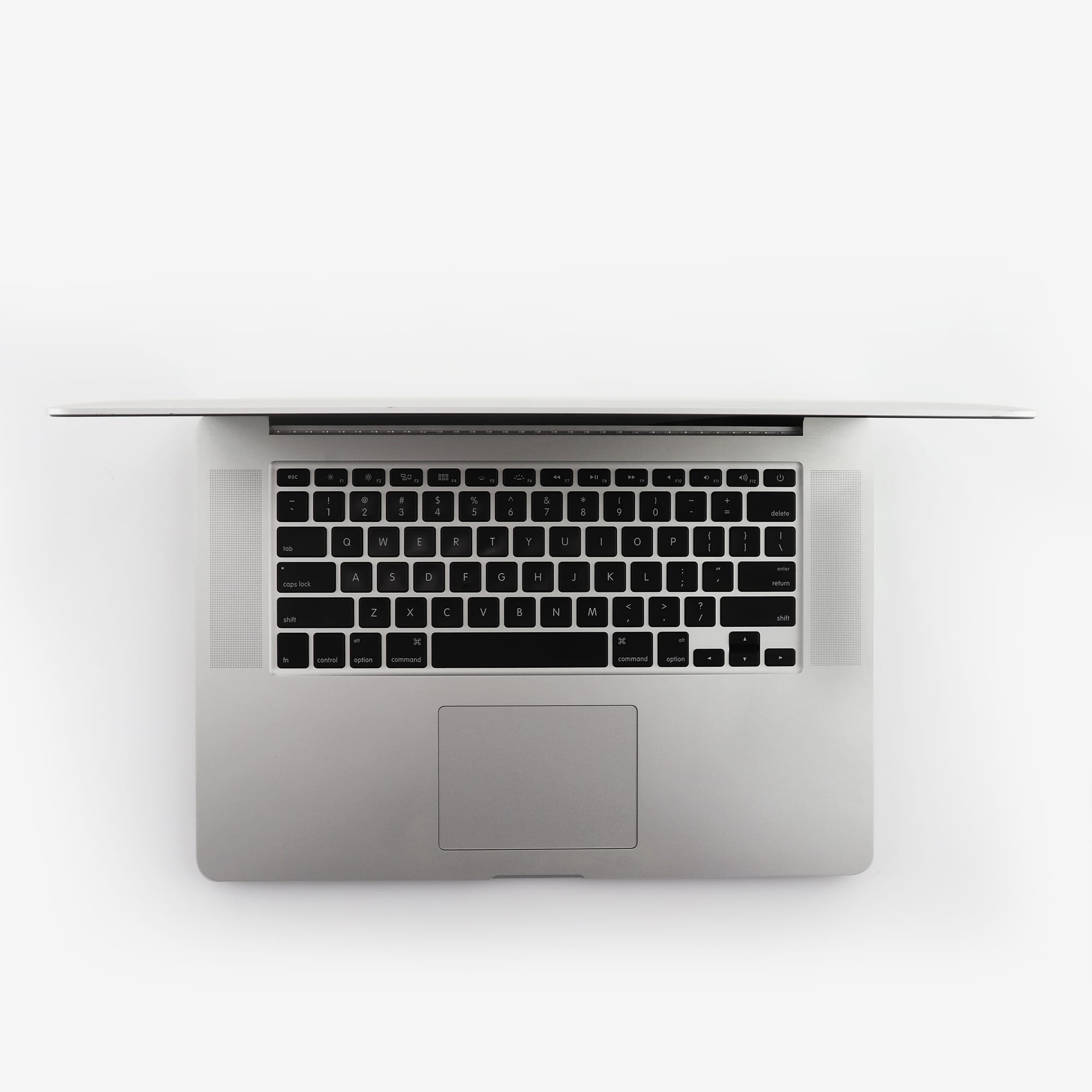 Apple MacBook Pro Retina 15 Inch Quad Core i7 2.20 GHz (2015 