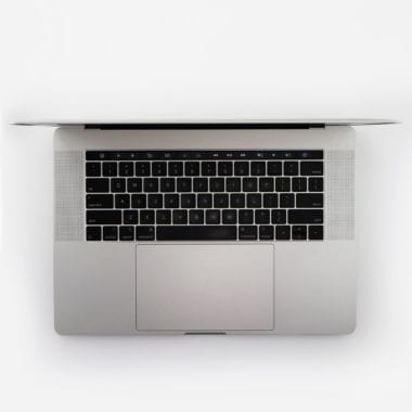 img-MacBook-Pro-Retina-15-Inch-84231.jpg