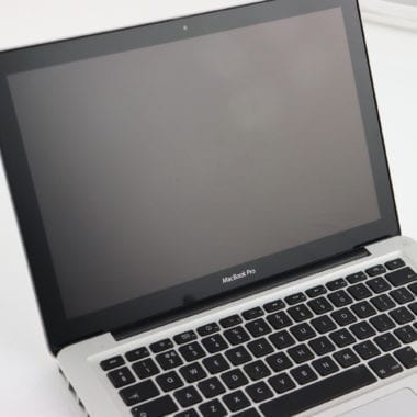 img-MacBook-Pro-13-Inch-94044.jpg
