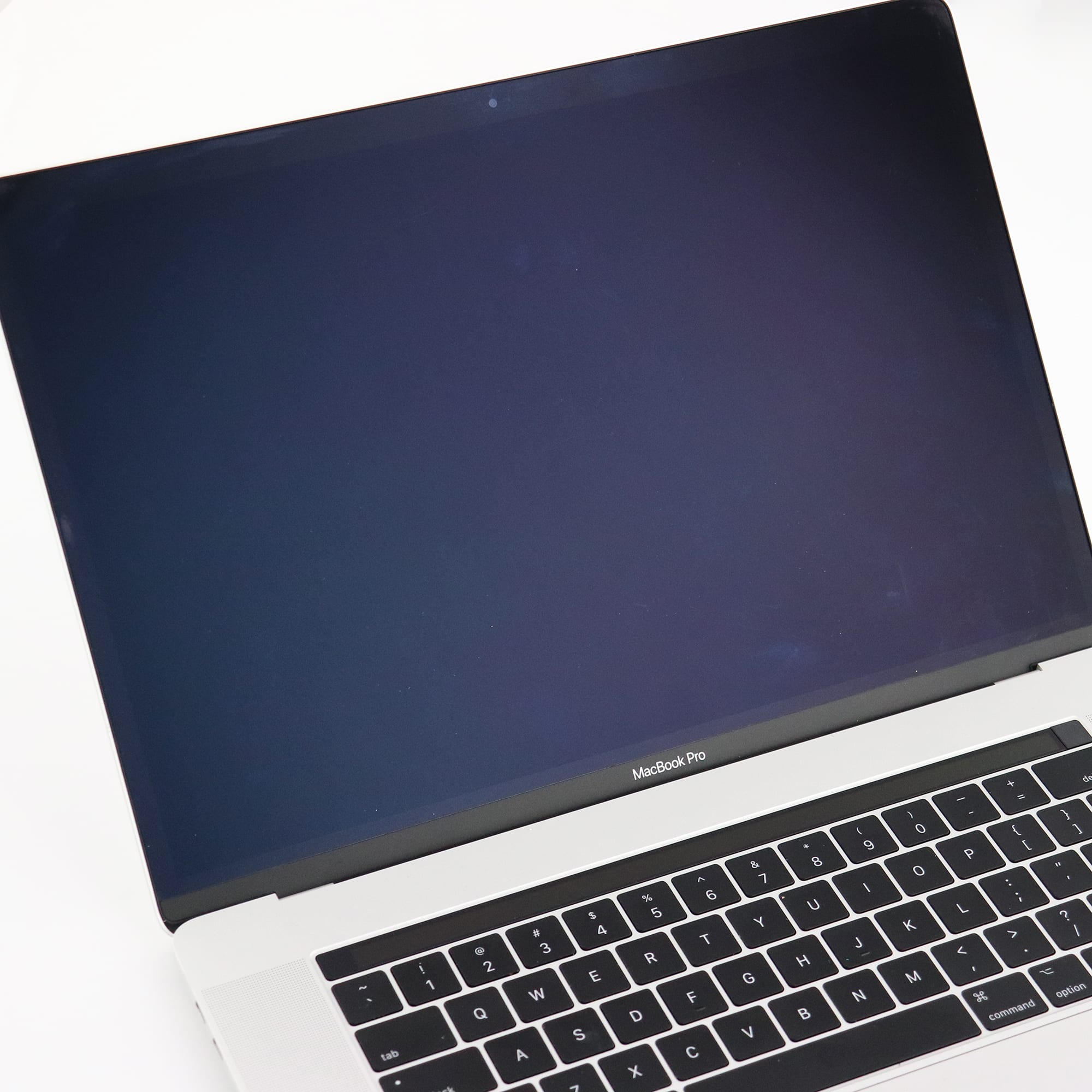 Apple MacBook Pro Retina 15 Inch Touchbar Intel Core i7 2.70 GHz (2016