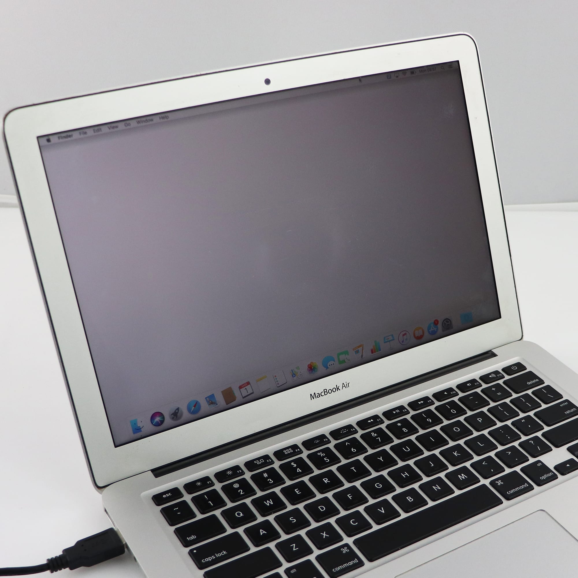 refurbished macbook air 13 inch