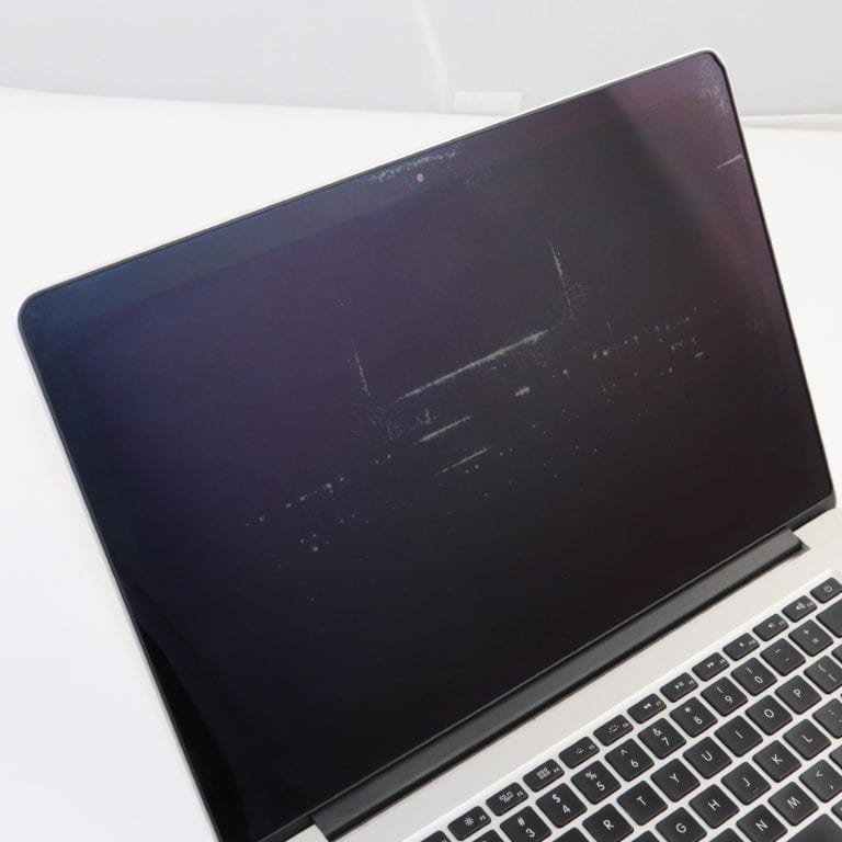 img-MacBook-Pro-Retina-15-Inch-96557.JPG