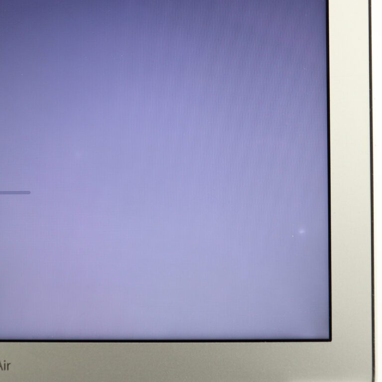 img-MacBook-Air-13-Inch-12420.JPG
