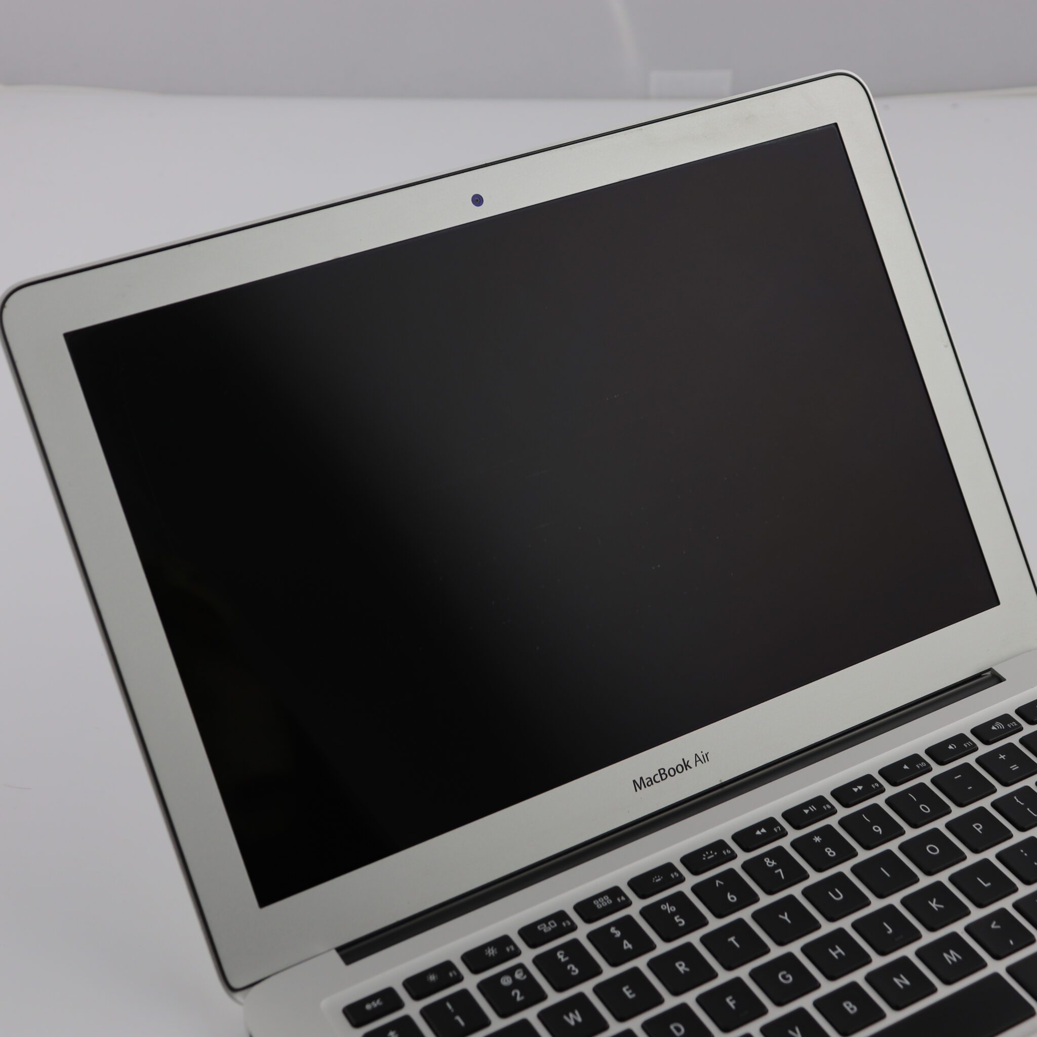 macbook air 13.3 inch refurbished