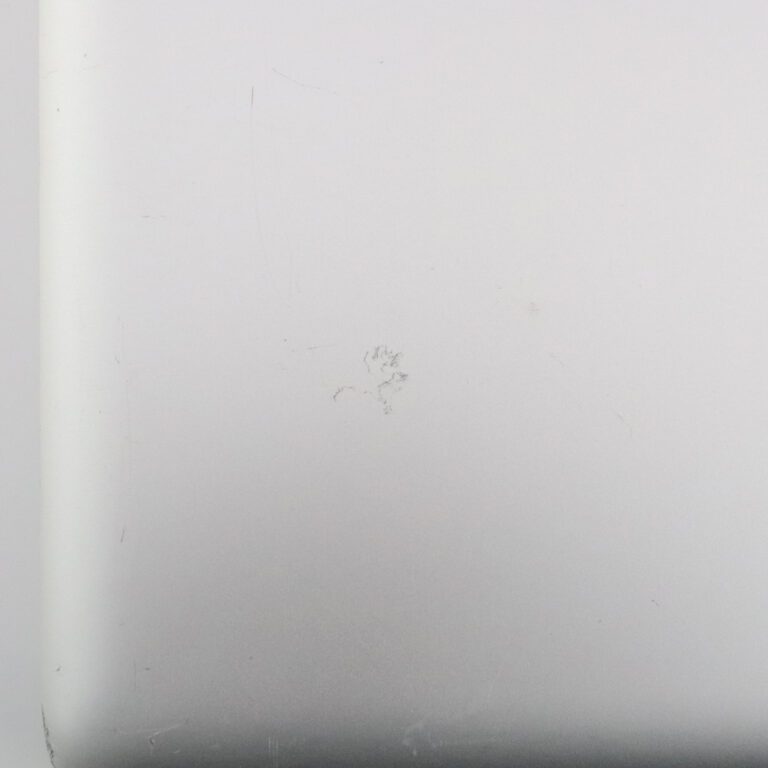 img-MacBook-Pro-13-Inch-525704.JPG