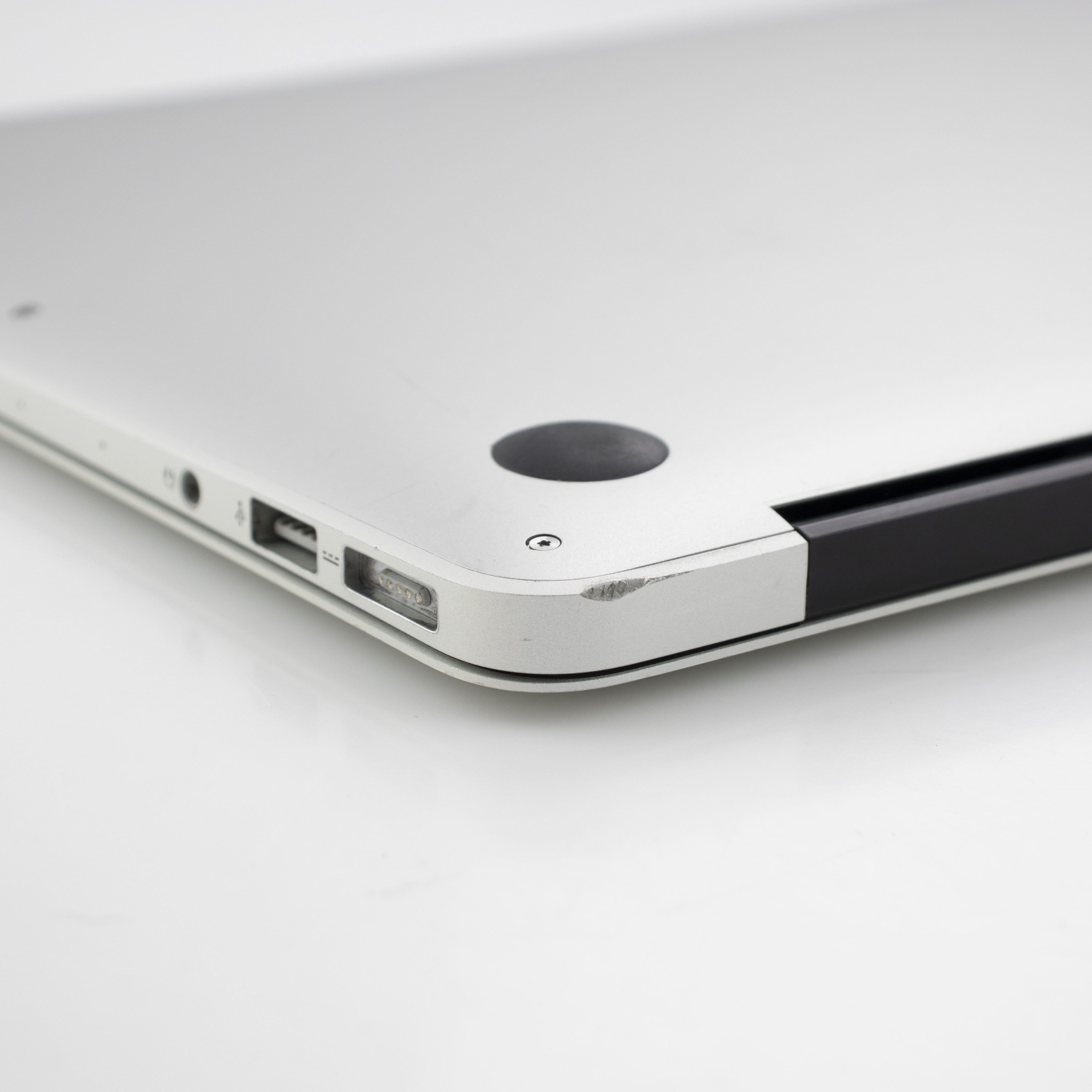 2017 apple macbook air 13.3 intel core i5