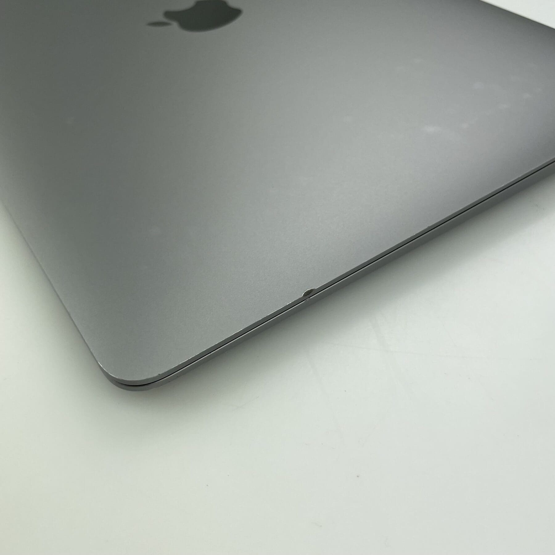 Apple MacBook Air 13 Inch Retina Intel Core i7 1.20 GHz (2020) - MacFinder