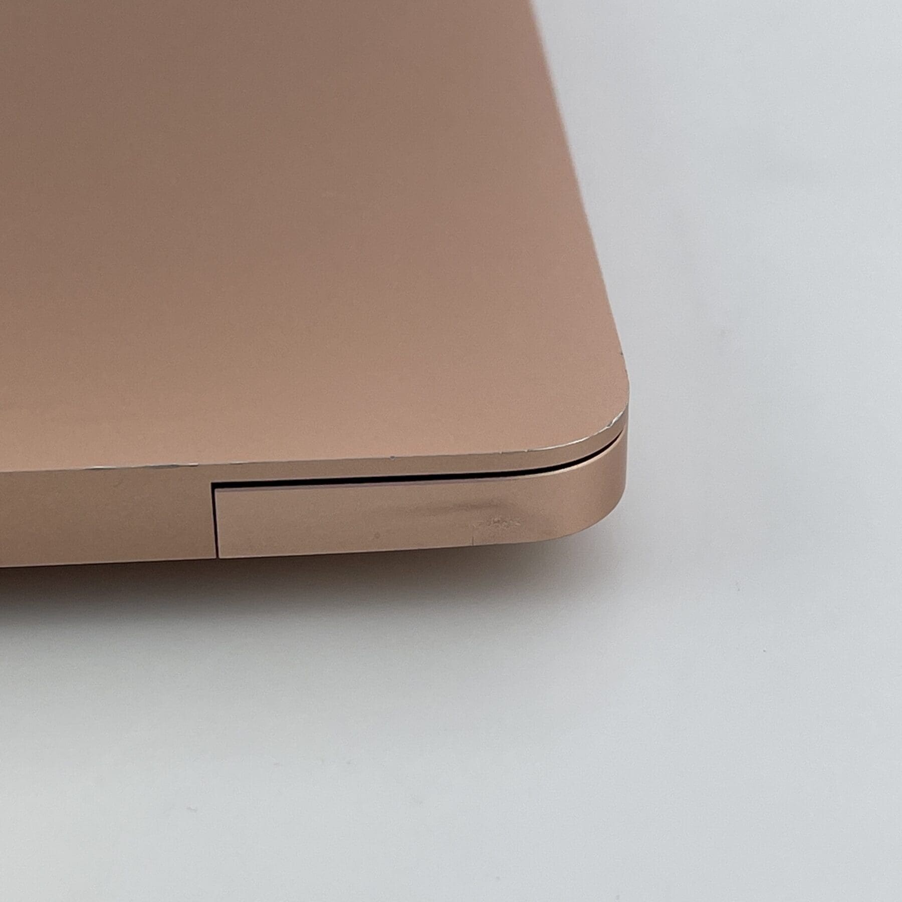 2018 Apple MacBook Air 13-inch Intel i5 1.60 GHz 2-core 8GB