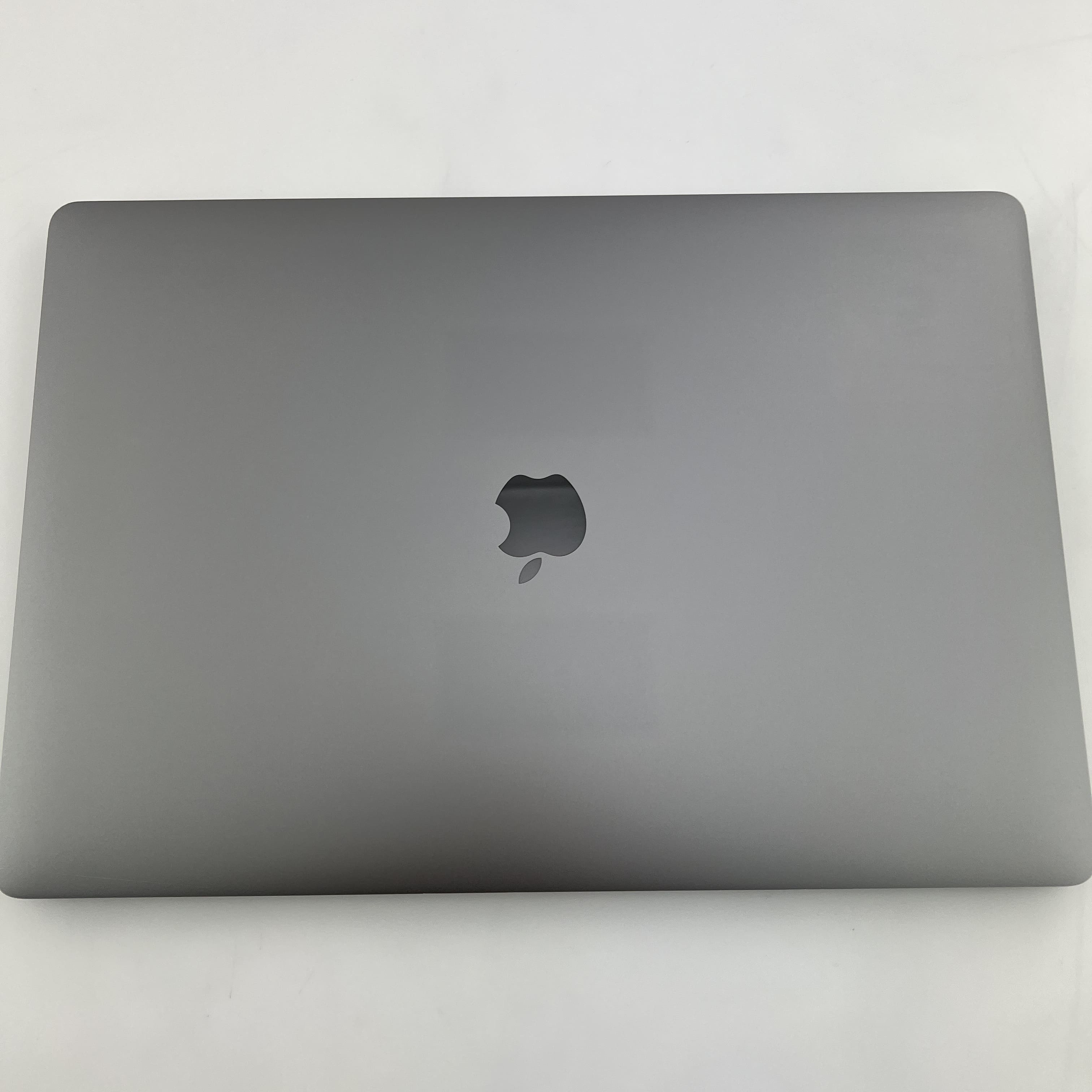 2019 Apple MacBook Pro 16inch Intel i9 2.3 GHz 8core 32GB 1TB Space