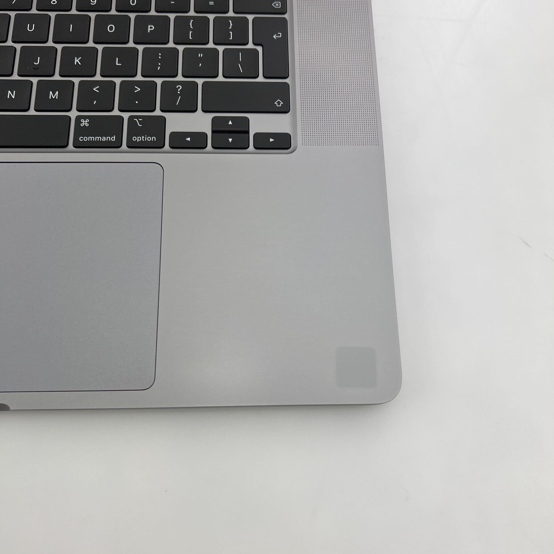 2019 Apple MacBook Pro 16-inch Intel i7 2.6 GHz 6-core 32GB 512GB