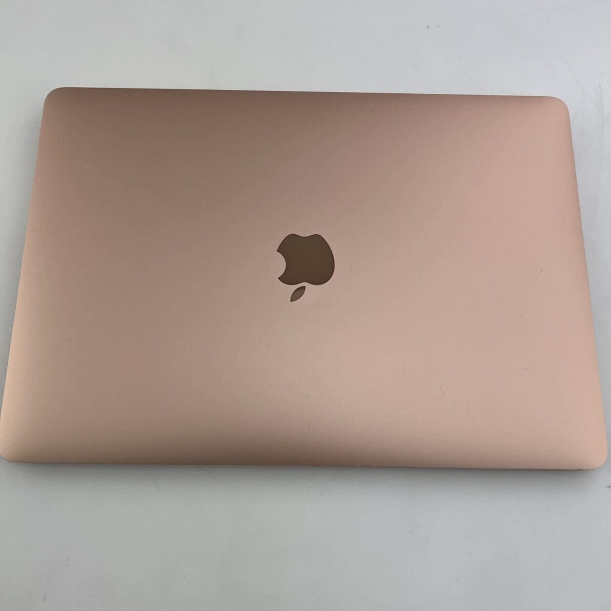 2020 Apple MacBook Air 13-inch M1 8GB 256GB - Rose Gold - MacFinder