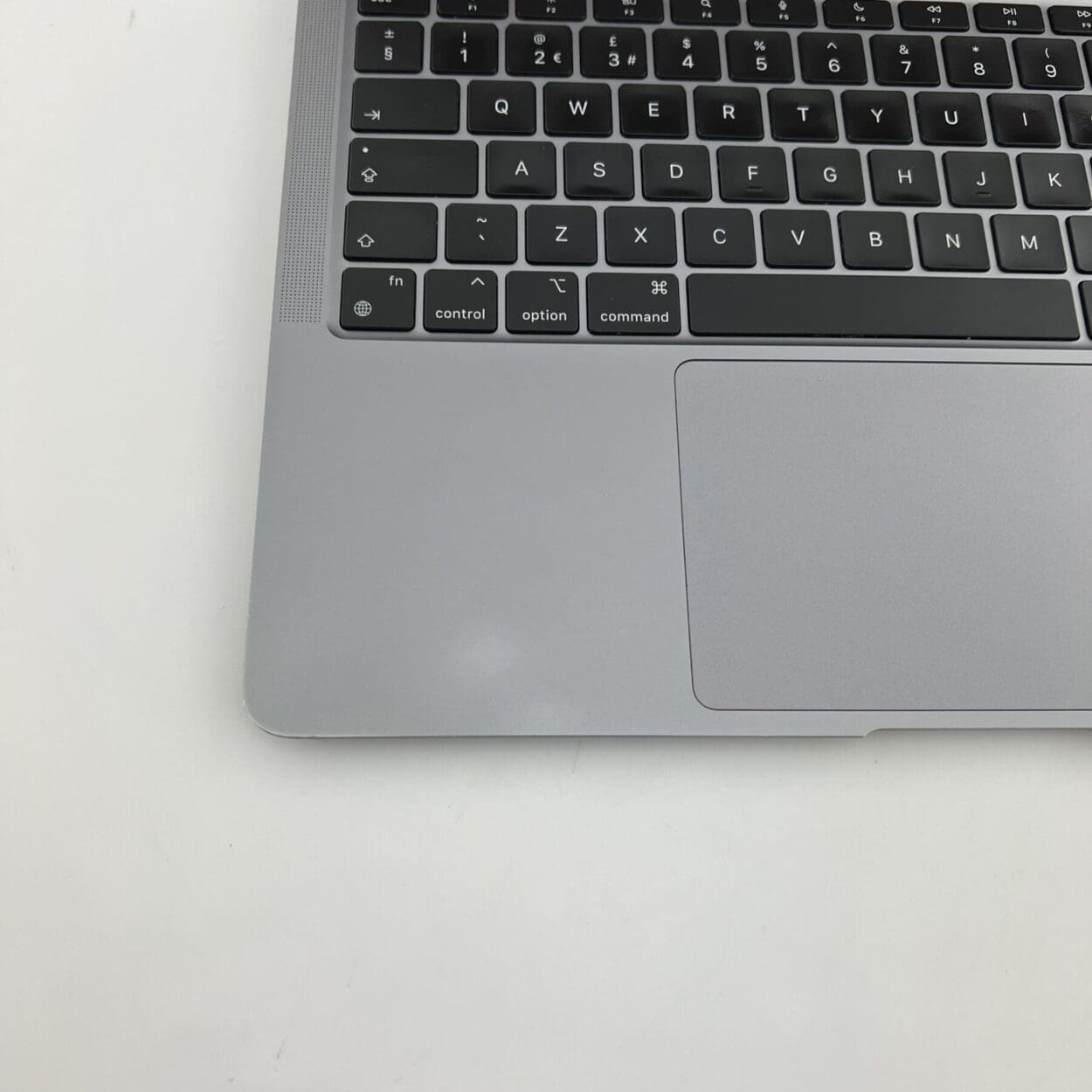 2020 Apple MacBook Air 13-inch M1 16GB 256GB - Space Grey - MacFinder
