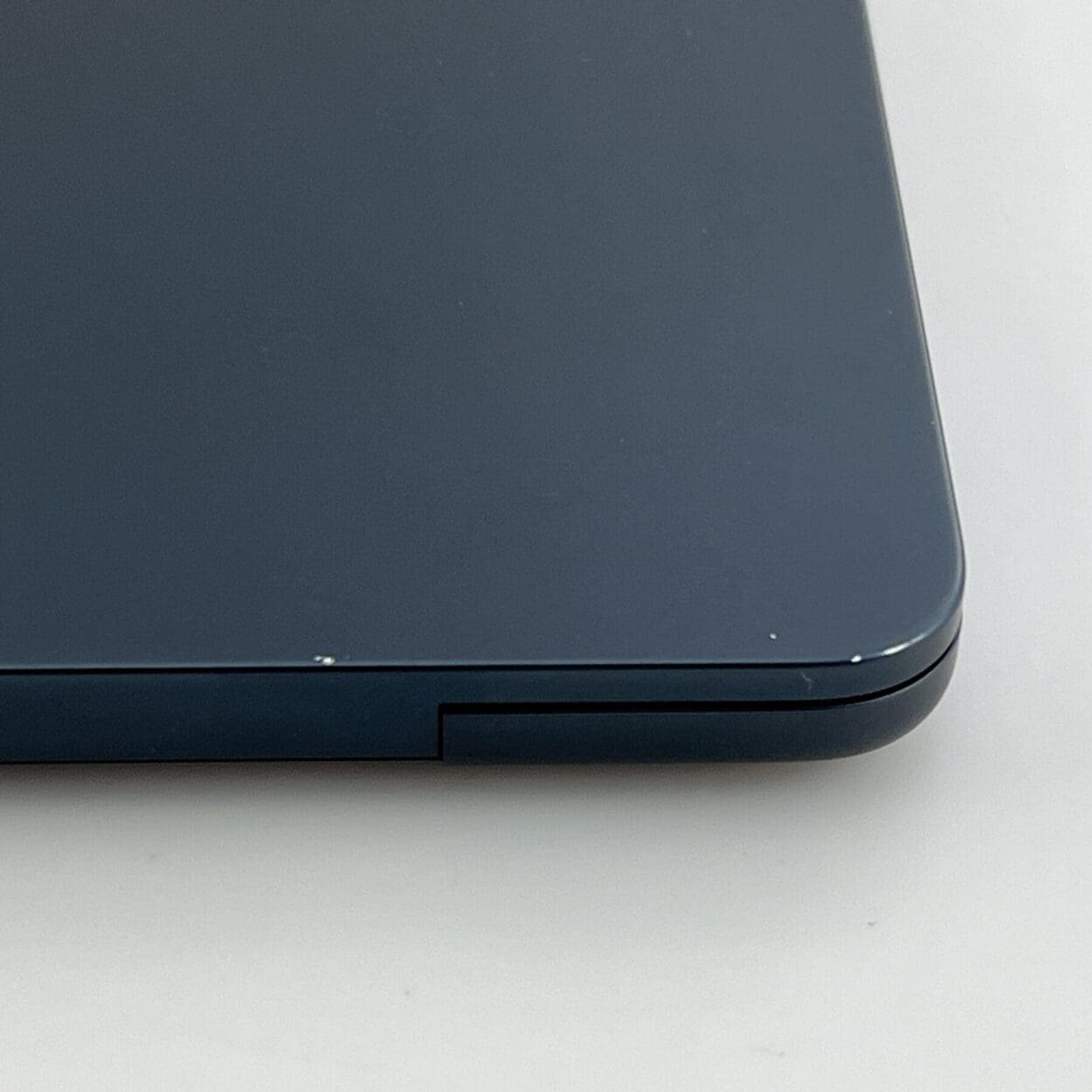 2023 Apple MacBook Air 15-inch M2 8GB 256GB - Midnight - MacFinder
