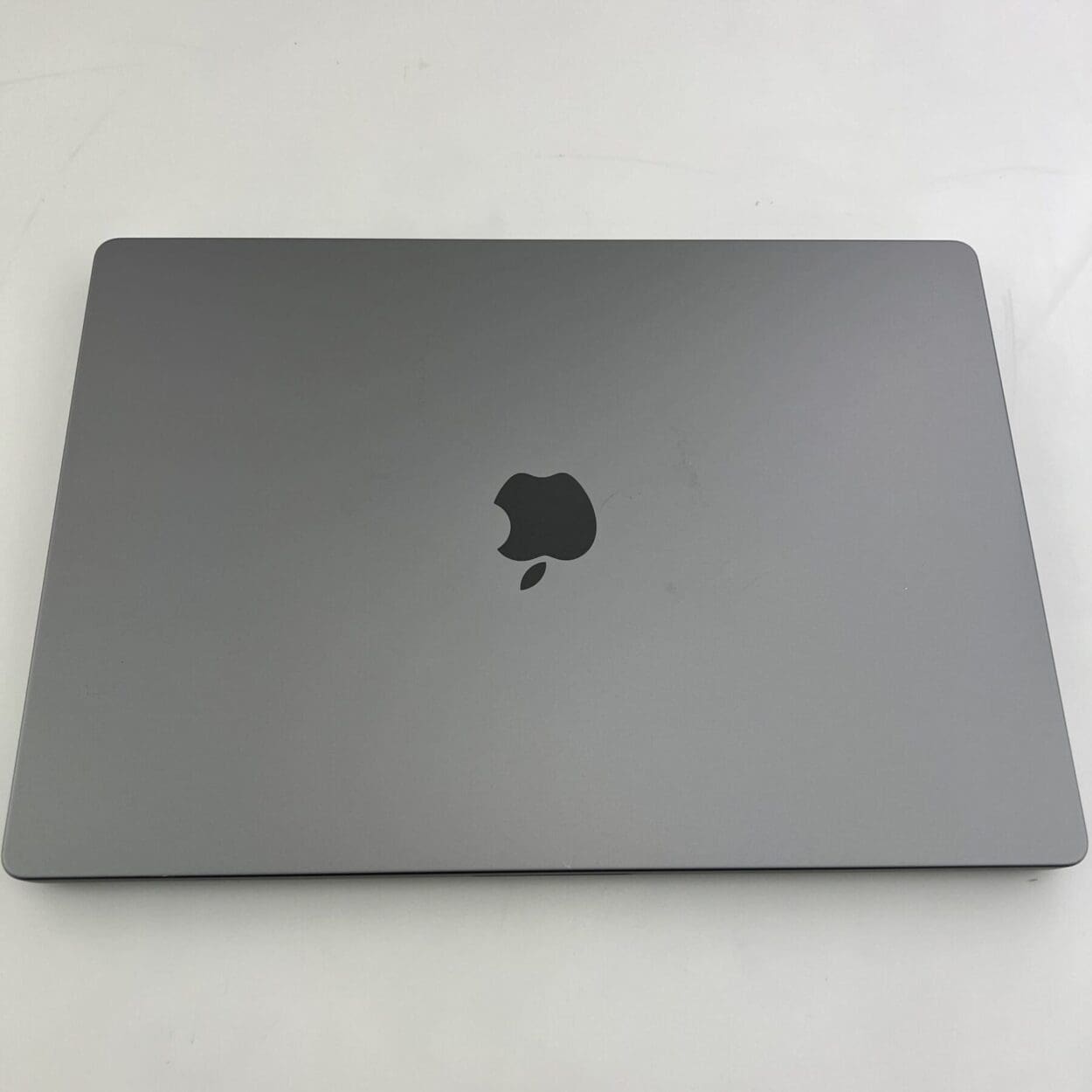 2021 Apple MacBook Pro 16-inch M1 Max 32GB 1TB - Space Grey
