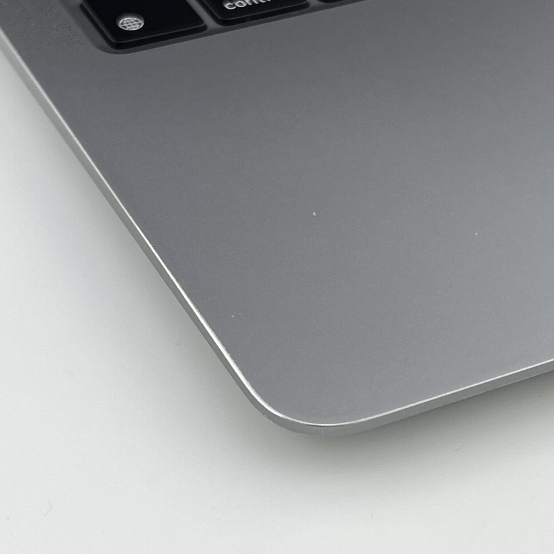 2020 Apple MacBook Air 13-inch M1 16GB 512GB - Space Grey - MacFinder