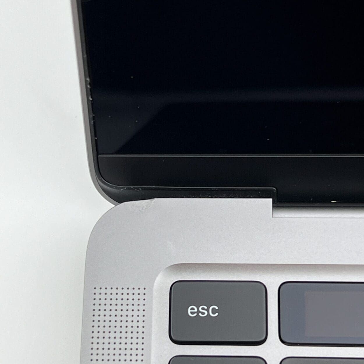 2020 Apple MacBook Pro 13-inch Intel i7 2.3 GHz 4-core 16GB 512GB