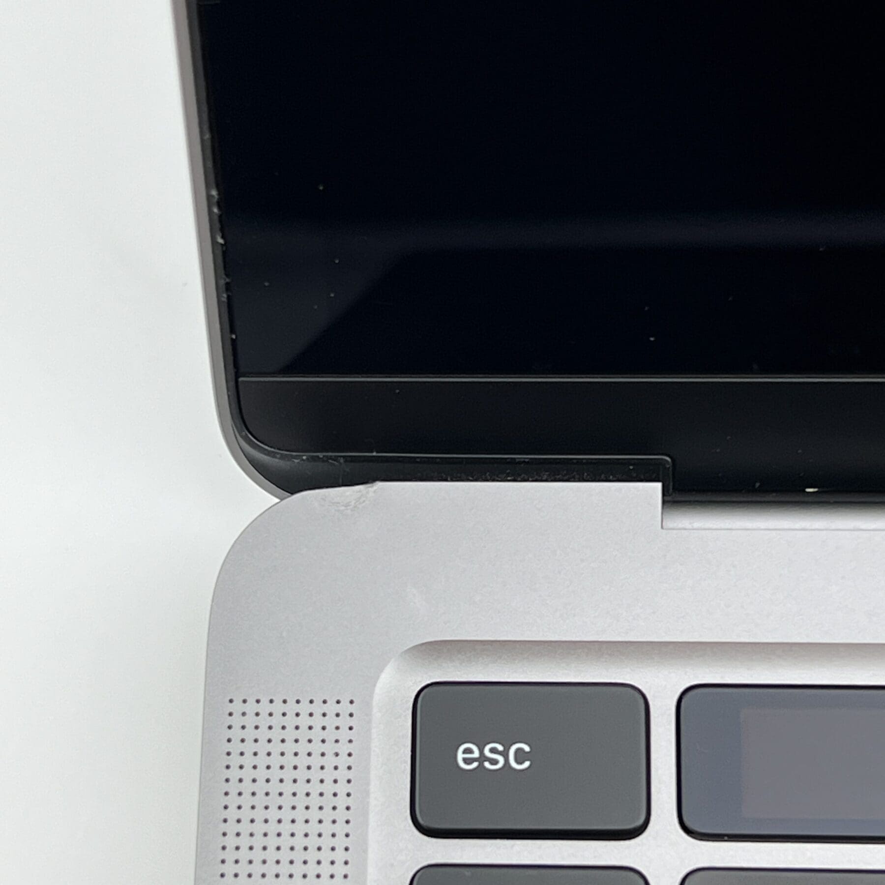 2020 Apple MacBook Pro 13-inch Intel i7 2.3 GHz 4-core 16GB 512GB