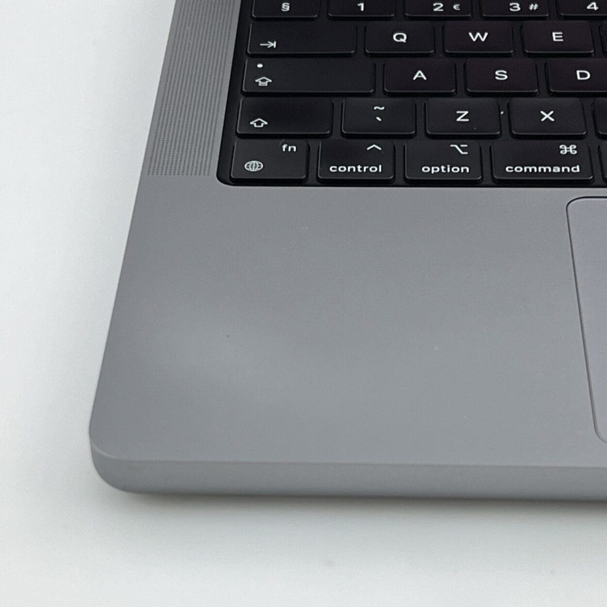 2021 Apple MacBook Pro 14-inch M1 Pro 16GB 1TB - Space Grey