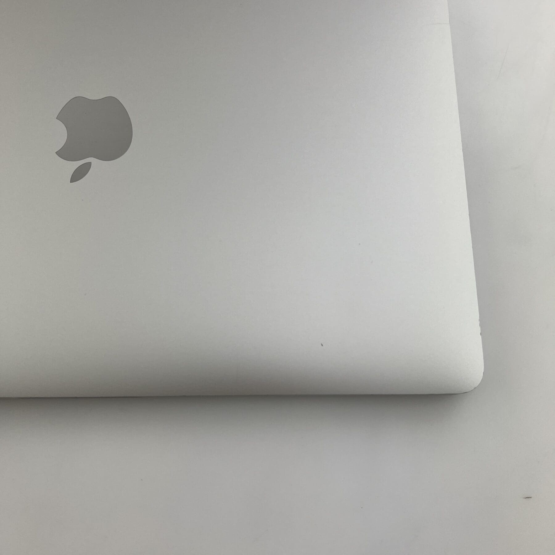 2020 Apple MacBook Pro 13-inch M1 8GB 256GB - Silver - MacFinder