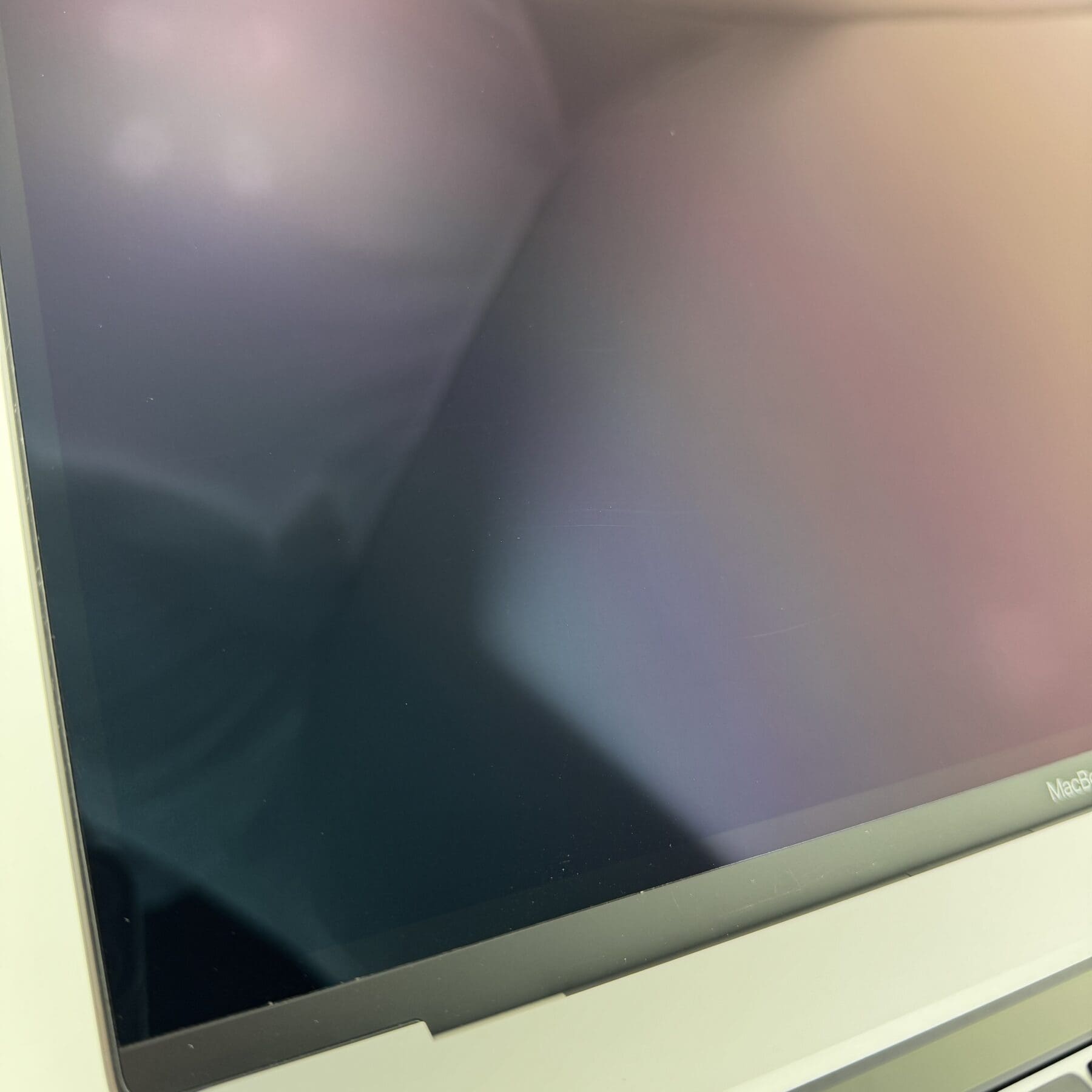 2019 Apple MacBook Pro 16-inch Intel i9 2.3 GHz 8-core 32GB 1TB