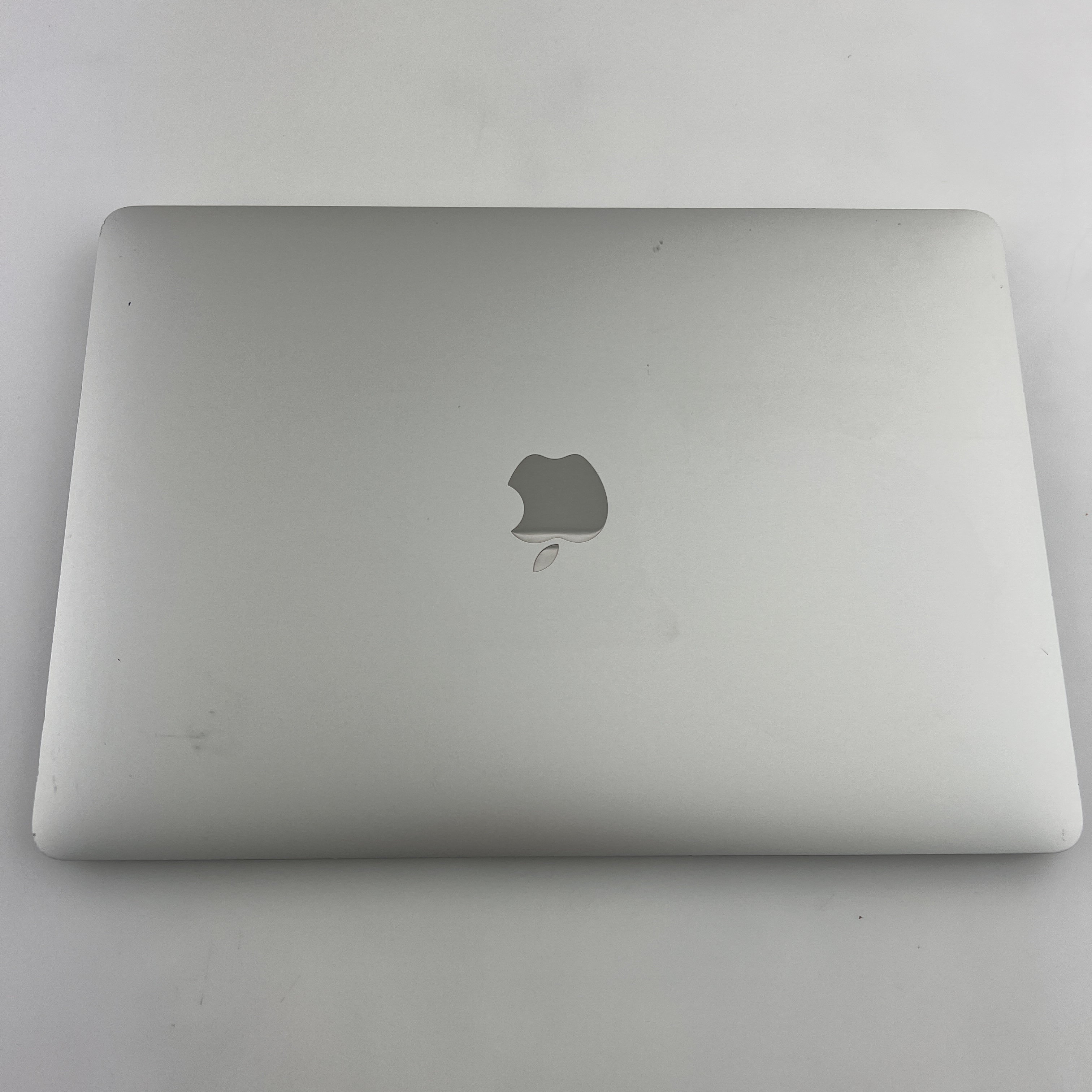 2020 Apple MacBook Air 13-inch M1 16GB 256GB - Silver - MacFinder